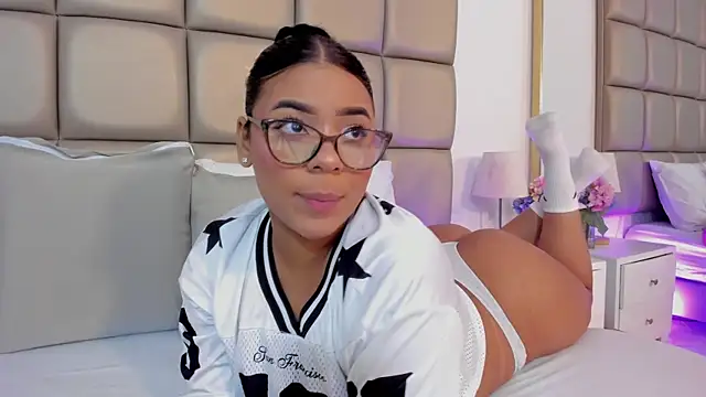 lilly williamss online show from 03/28/26, 03:29