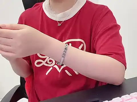 hunhun122 online show from 05/27/26, 03:03