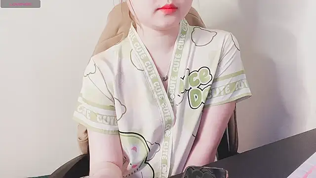 hunhun122 online show from 03/12/26, 04:44