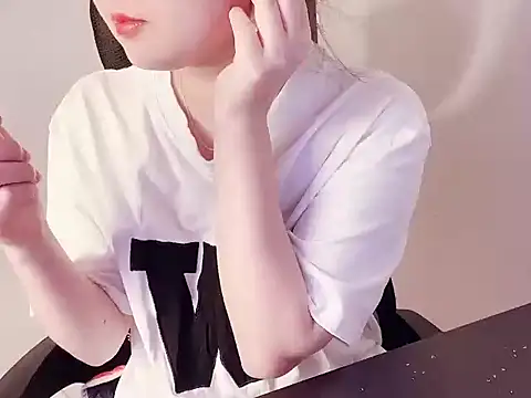 hunhun122 online show from 03/26/26, 05:33