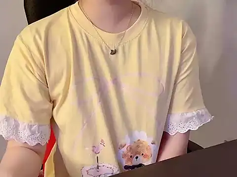 hunhun122 online show from 05/18/26, 06:45