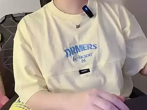 hunhun122 online show from 04/10/26, 03:52