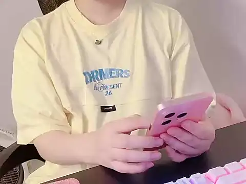 hunhun122 online show from 04/26/26, 07:00