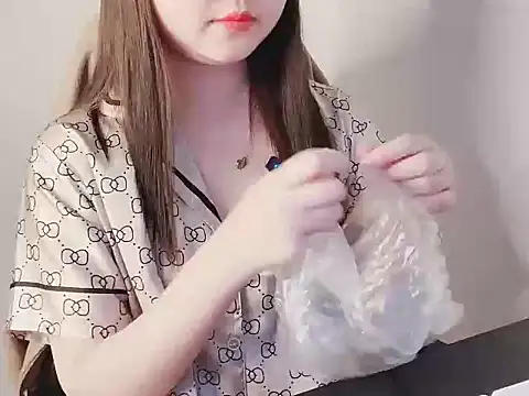 hunhun122 online show from 03/24/26, 05:57