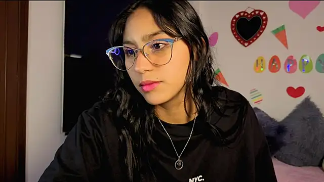 PaulaCutexs online show from 04/16/26, 04:46