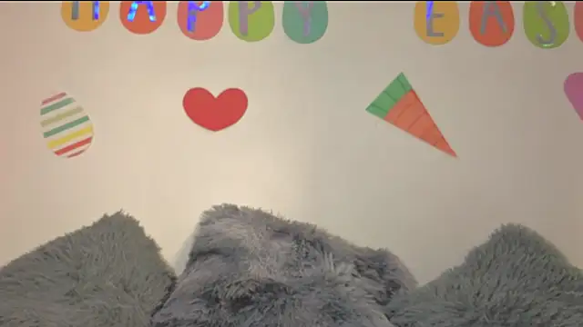 Snapshot of PaulaCutexs chatting on 03/27/26, 08:26 PaulaCutexs online show from 03/27/26, 08:26