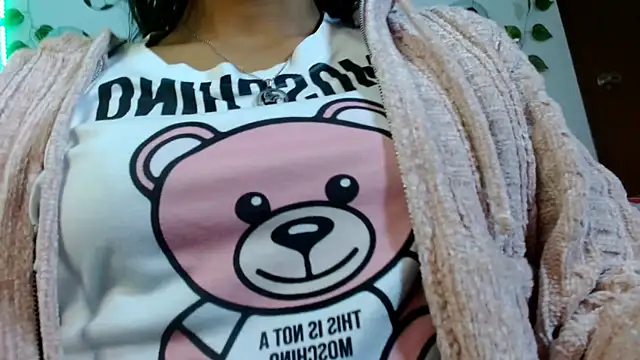 PaulaCutexs online show from 07/04/26, 04:08