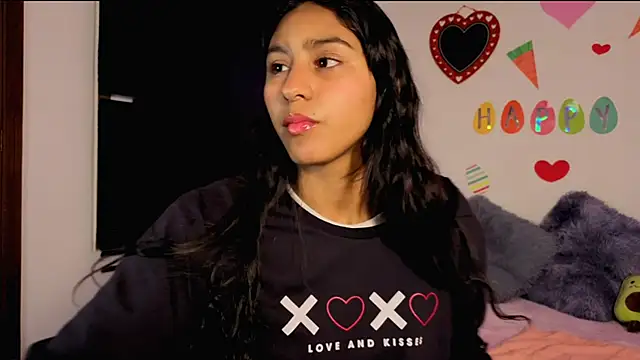 PaulaCutexs online show from 04/18/26, 03:53