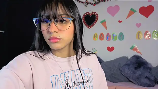 PaulaCutexs online show from 04/19/26, 04:02