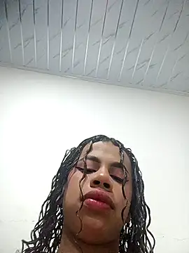 Snapshot of Dirty_Salome2 chatting on 04/11/26, 03:25 Dirty Salome2 online show from 04/11/26, 03:25