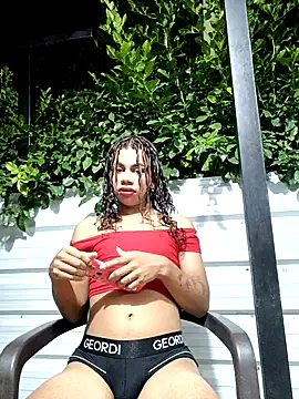 Snapshot of Dirty_Salome2 chatting on 04/02/26, 03:02 Dirty Salome2 online show from 04/02/26, 03:02