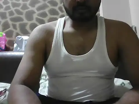 boymumbai online show from 03/14/26, 04:13