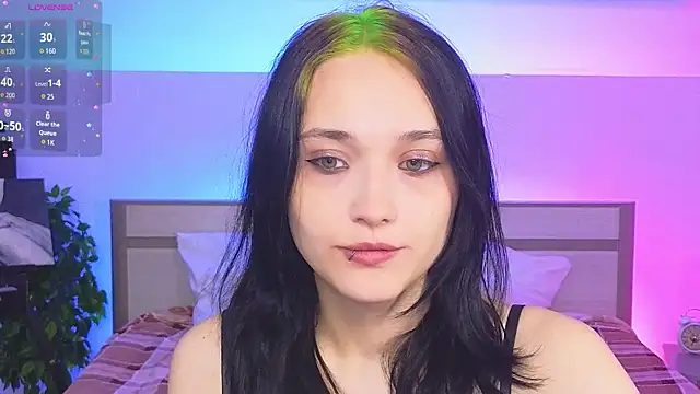 DarcyBlackwood online show from 04/13/26, 01:42