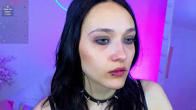 DarcyBlackwood online show from 05/05/26, 01:30