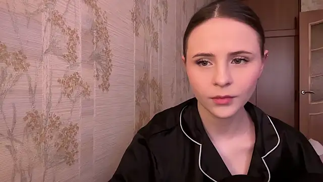 little shy girll online show from 03/20/26, 06:25