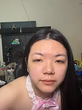 Snapshot of AYW-22 chatting on 03/15/26, 08:43 AYW-22 online show from 03/15/26, 08:43