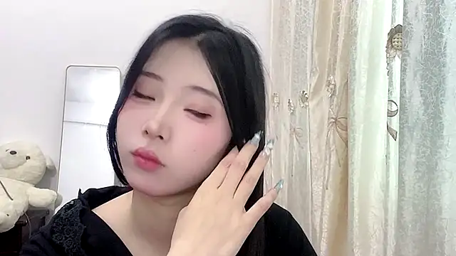 Snapshot of yiyibaby2026 chatting on 04/03/26, 02:29 yiyibaby2026 online show from 04/03/26, 02:29