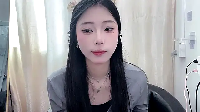 Snapshot of yiyibaby2026 chatting on 03/25/26, 01:39 yiyibaby2026 online show from 03/25/26, 01:39