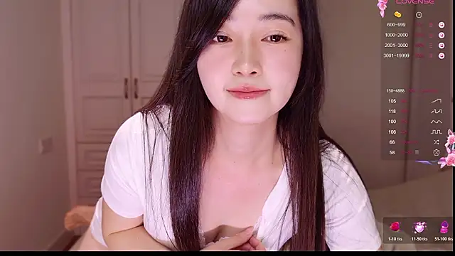 Snapshot of Times-lover chatting on 03/21/26, 08:19 Times-lover online show from 03/21/26, 08:19