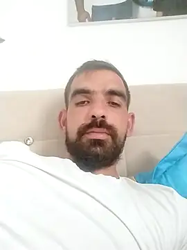 luys23 online show from 04/01/26, 04:04