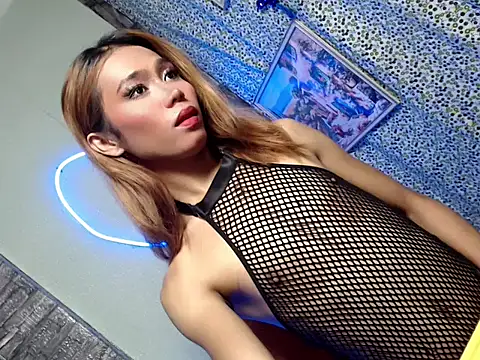 Stunning queen69 online show from 03/28/26, 12:39