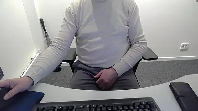 Buggemann online show from 03/24/26, 04:23