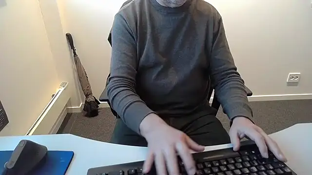 Buggemann online show from 04/23/26, 04:19