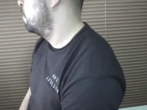 Sergiomachine69 online show from 06/18/26, 01:48