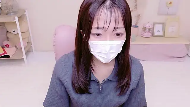 Yuzu nyan online show from 04/09/26, 12:44