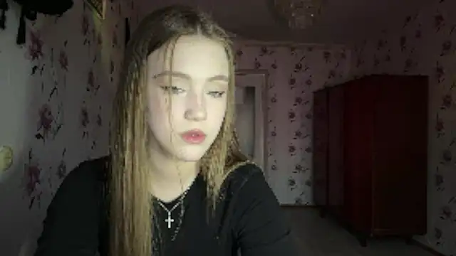 AnnaWasp online show from 04/01/26, 04:25