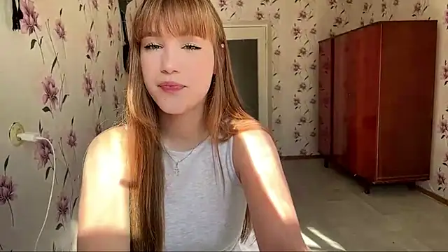 AnnaWasp online show from 06/18/26, 05:50