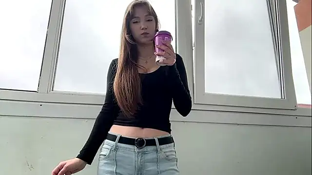 AnnaWasp online show from 06/19/26, 05:24