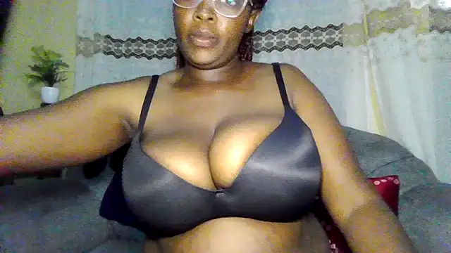 Milky Titts online show from 05/04/26, 01:03