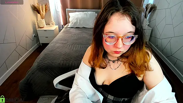 Aleks-caster online show from 04/01/26, 10:05