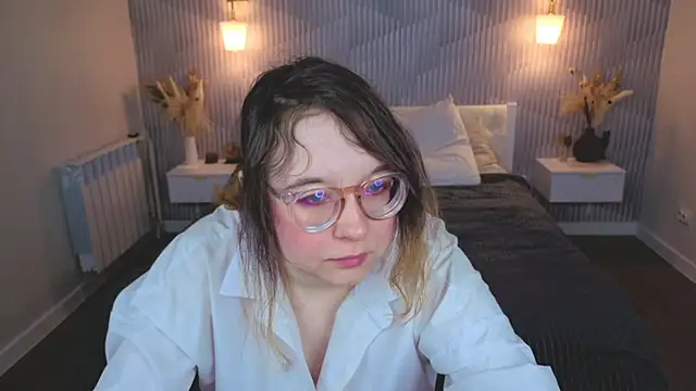 Aleks-caster online show from 04/24/26, 01:18