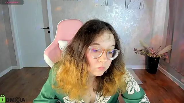 Aleks-caster online show from 05/08/26, 01:09