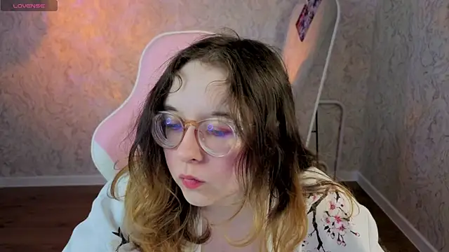 Aleks-caster online show from 04/22/26, 09:38