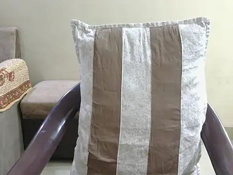 spicy Zara online show from 05/09/26, 10:07