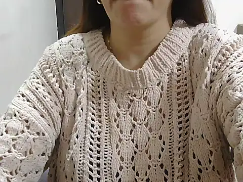 spicy Zara online show from 05/19/26, 04:41