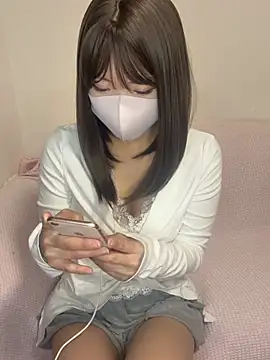 Snapshot of ichigonoiichan chatting on 05/24/26, 11:59 ichigonoiichan online show from 05/24/26, 11:59