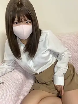 Snapshot of ichigonoiichan chatting on 05/08/26, 12:03 ichigonoiichan online show from 05/08/26, 12:03