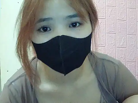 VyVy18 online show from 03/28/26, 01:23