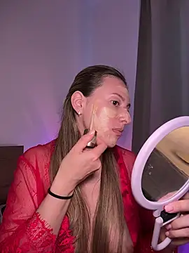 EvaRyen  online show from 05/12/26, 03:51
