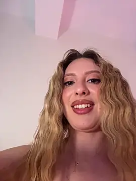 EvaRyen  online show from 04/15/26, 07:58