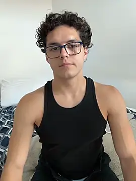 Snapshot of Caleb-Sweats chatting on 05/28/26, 07:20 Caleb-Sweats online show from 05/28/26, 07:20