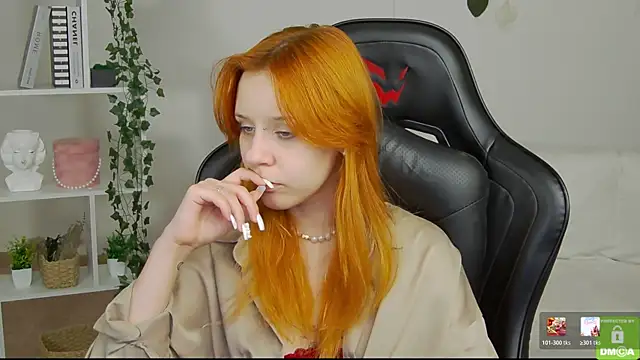 Rachel lips online show from 05/30/26, 09:04