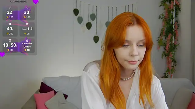 Rachel lips online show from 05/22/26, 09:07