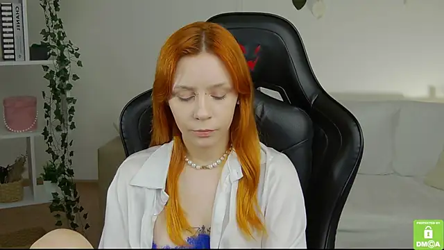 Rachel lips online show from 05/29/26, 09:15