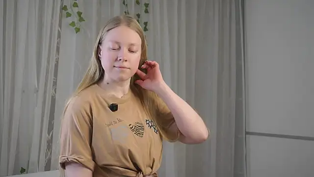 LashandaDevoto online show from 03/27/26, 11:33