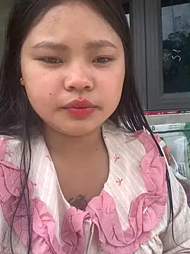 Snapshot of Motminhthoi chatting on 05/22/26, 01:47 Motminhthoi online show from 05/22/26, 01:47